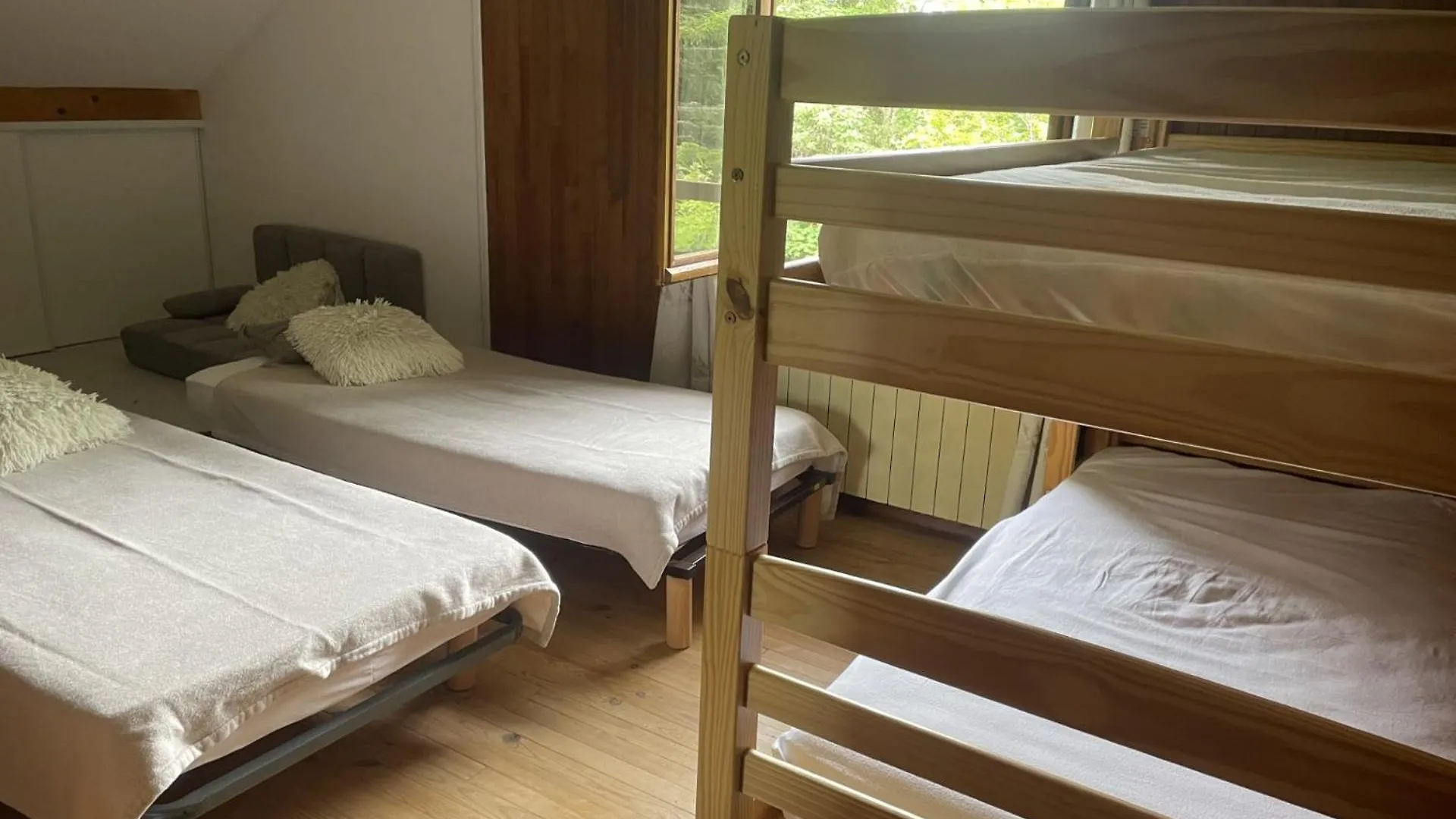 Chalet Les Airelles Montcel   Montcel (Savoie)